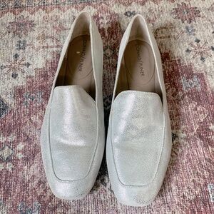 DONALD PLINER Silver Loafer HARO 7.5